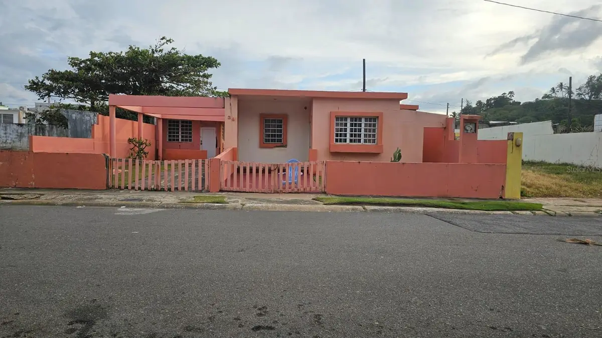 Urb. Duhamel Barrio Hato Abajo, Arecibo, PR 00612 - #1