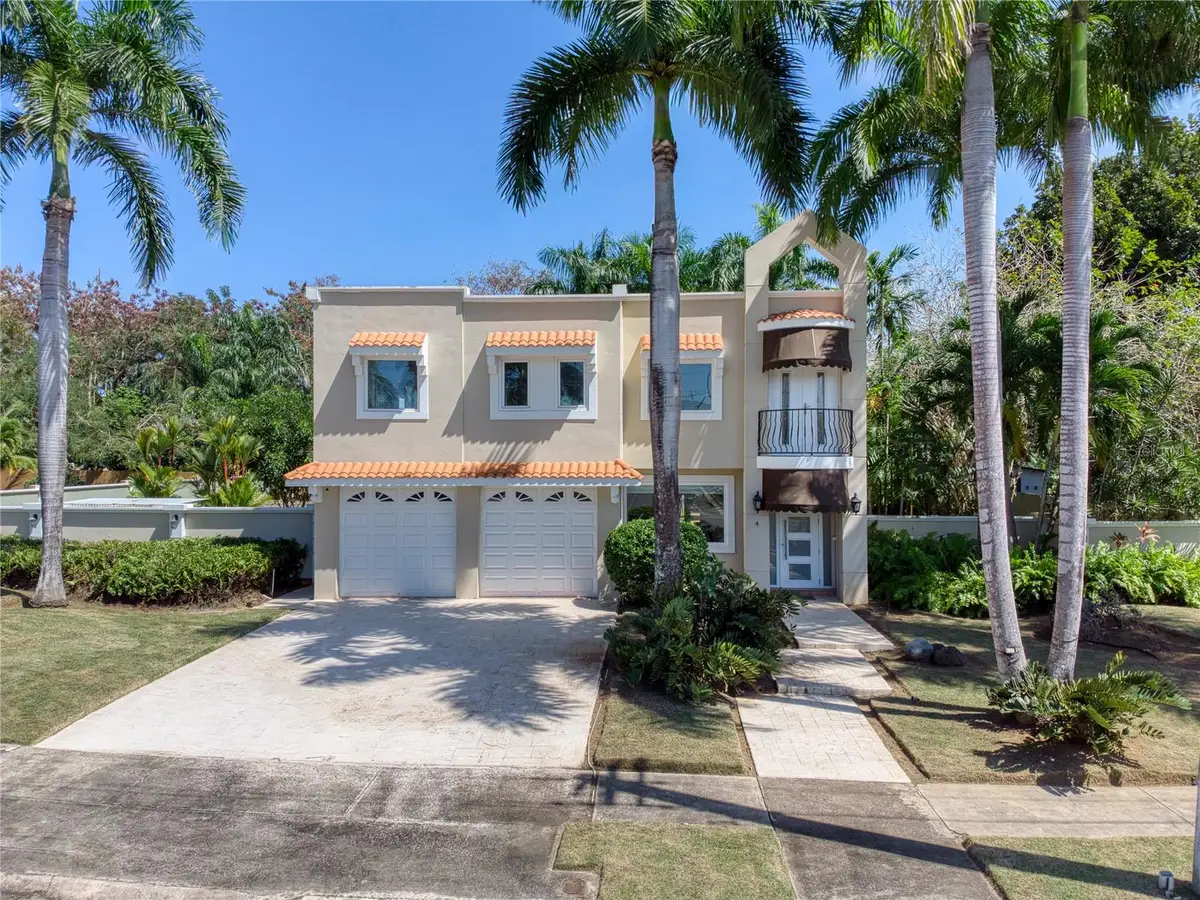 A4 Paseo Madrid St, Vega Alta, PR 00692 - #1