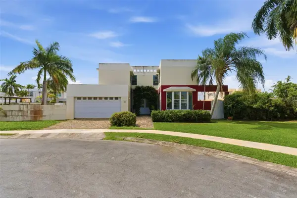 B-6 Viamorizst. Paseo Del Mar #434, DORADO, PR 00646