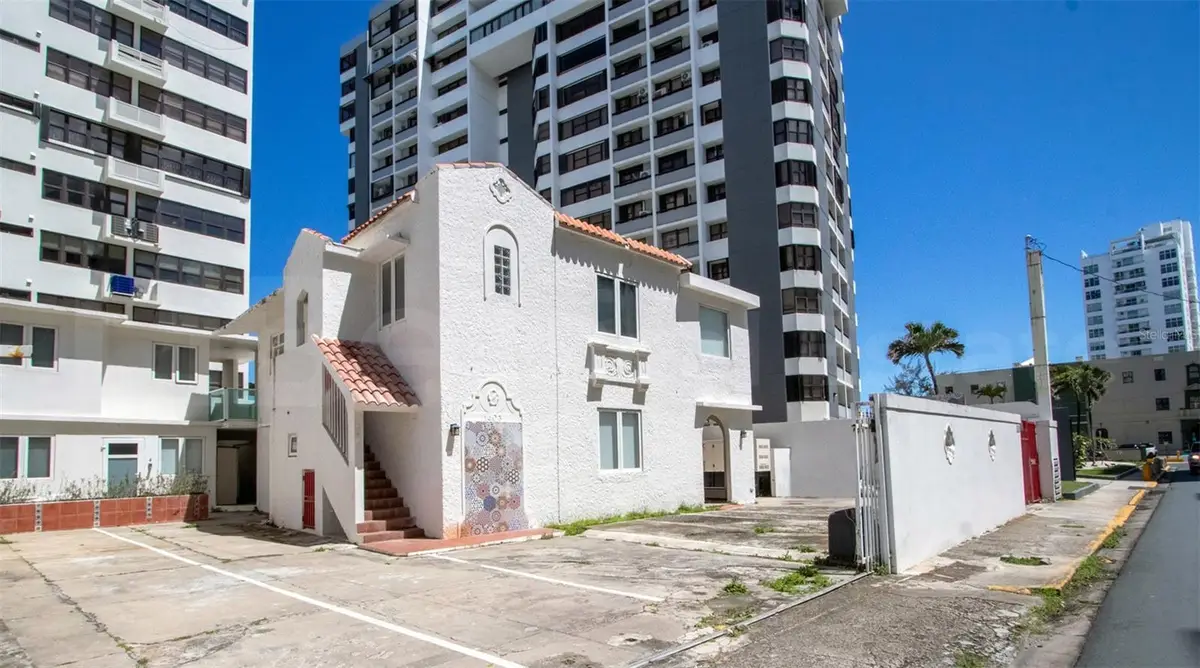 1403 Conveniencia Street, San Juan, PR 00907 - #1