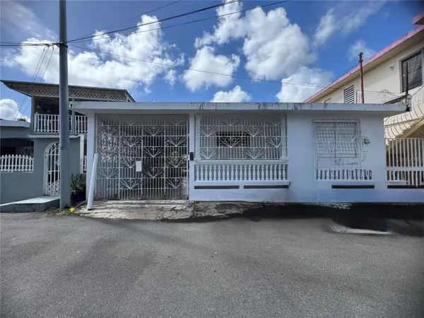 121 Calle Hermandad Interior, GUAYNABO, PR 00965