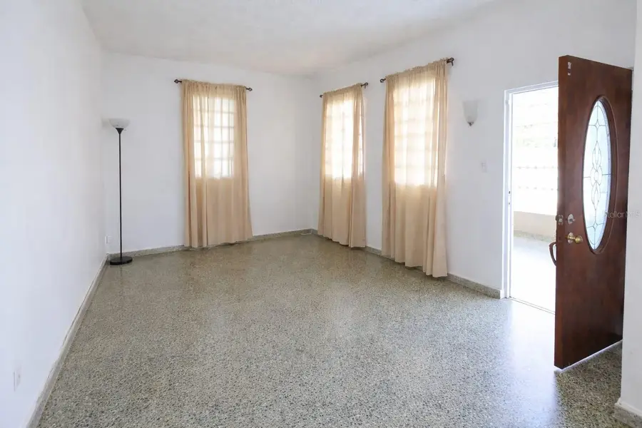 Calle 17 Y 10 Ext Villa Rica, Bayamon, PR 00956 - #2