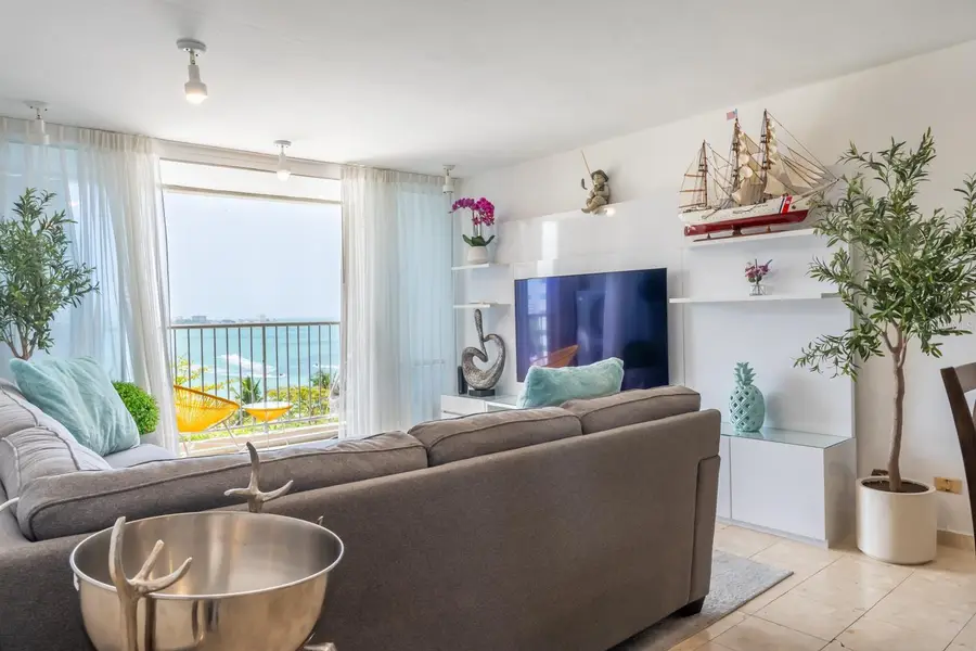 6165 Av, Isla Verde #669, Carolina, PR 00979 - #2