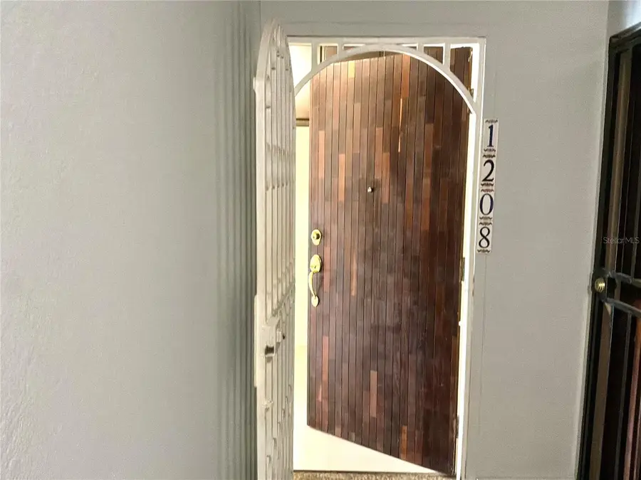 426 Ensenada Borinquen Towers Iii #1208, San Juan, PR 00920 - #2