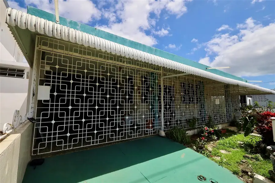 Calle 232 Country Club #JF-34, Carolina, PR 00982 - #3