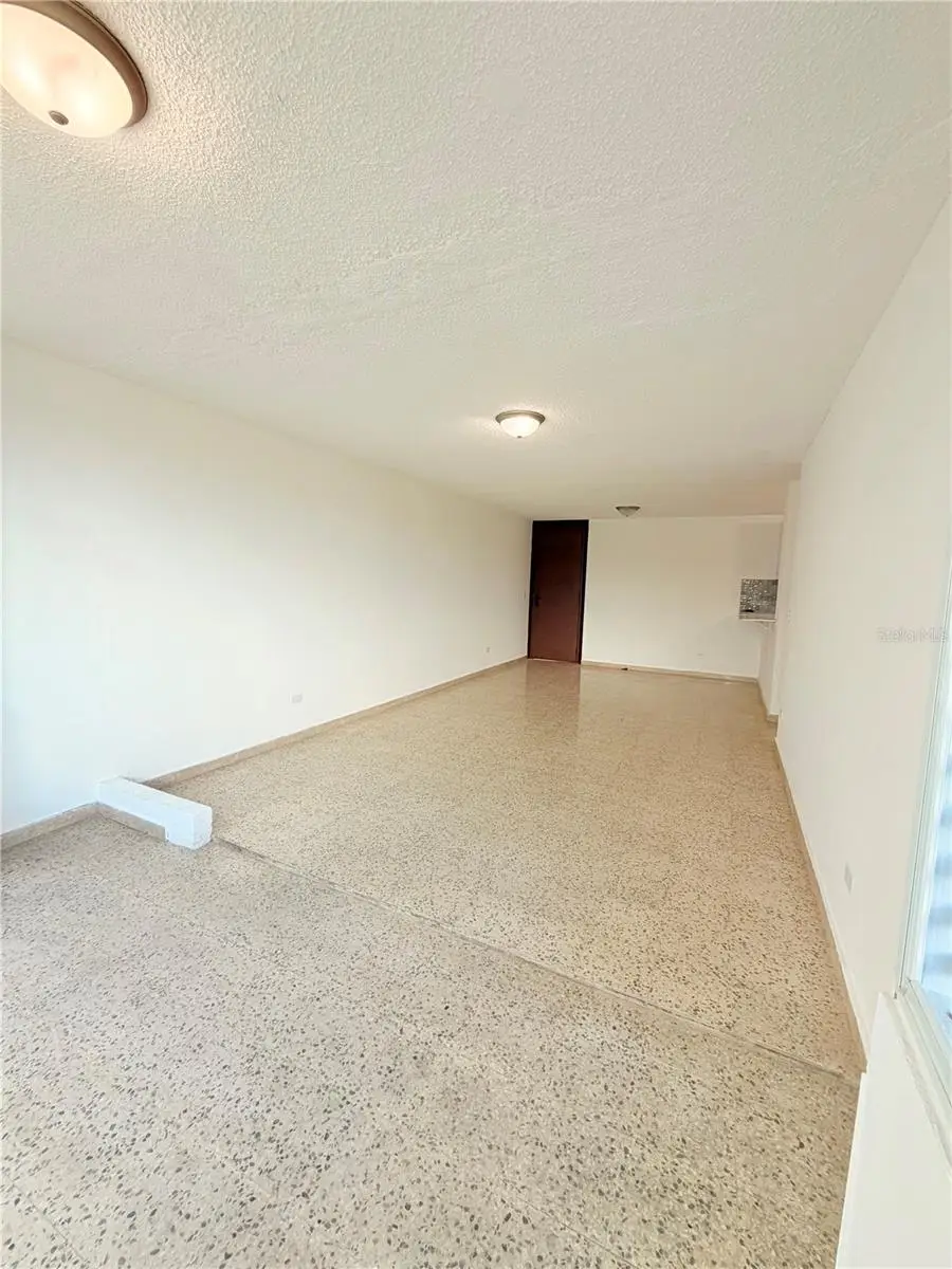 Cond. Laguna Gardens 2 Ave Laguna #3D, Carolina, PR 00979 - #3