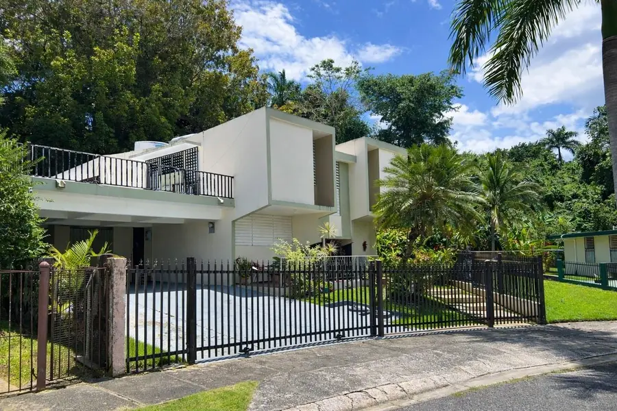 62 Malaga, Mayaguez, PR 00680 - #2