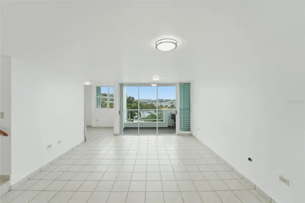 519 Ave Las Cumbres #519, GUAYNABO, PR 00969