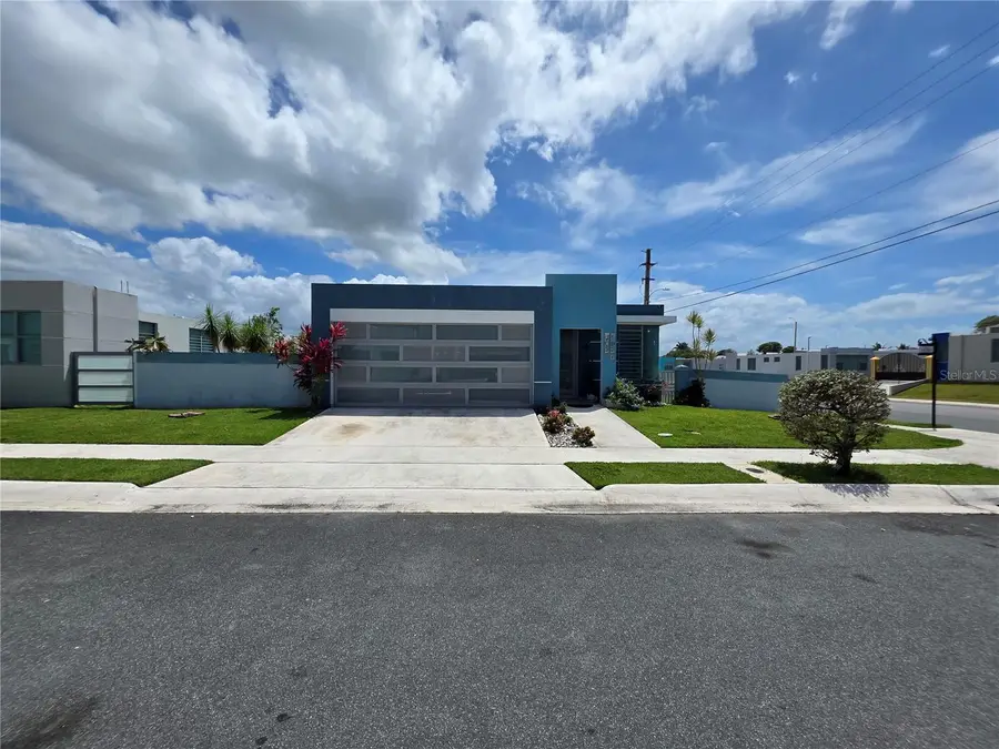 Ancla st #J05 Urb Isla De Roque States, Barceloneta, PR 00617 - #2