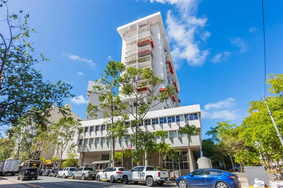 C. Bolivar Cobians Plaza Avenue #21, San Juan, PR 00909 - #2
