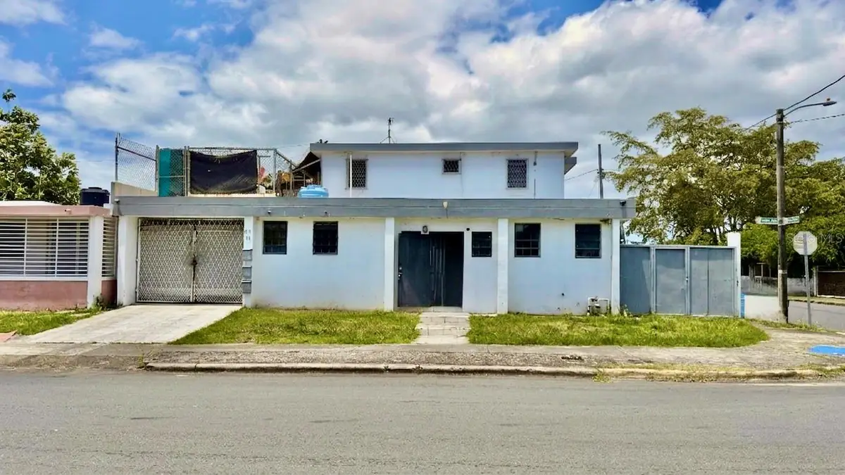 232 Ht-13 Ext Country Club, Carolina, PR 00979 - #1