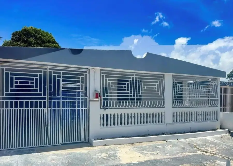 2864 Paseo Aurea, Toa Baja, PR 00949 - #2