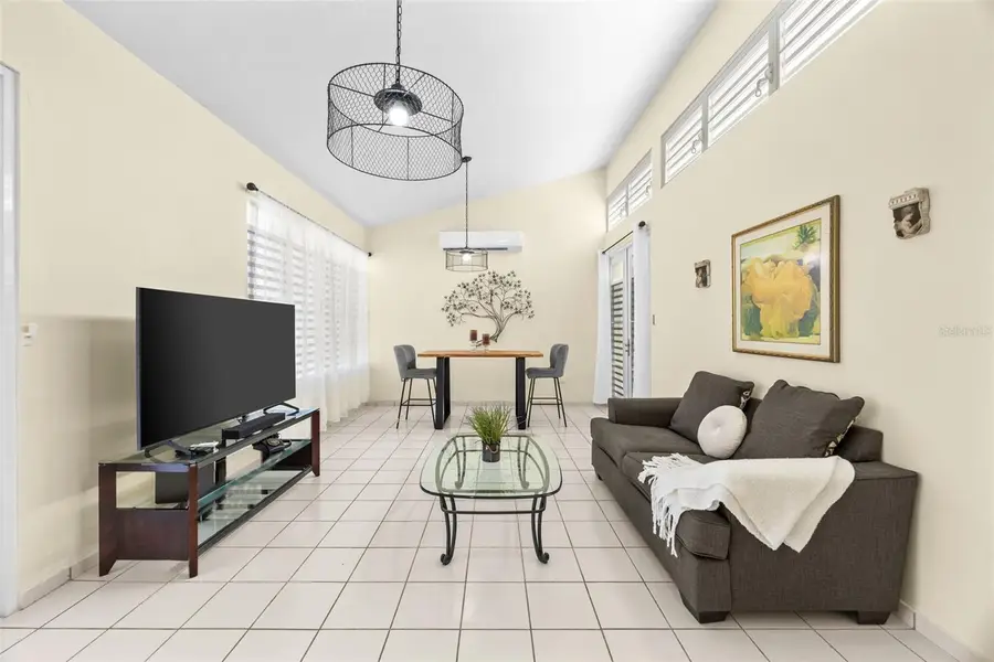 CAMINO DEL PARQUE ST. Urb. Estancias De Juncos #119, Juncos, PR 00777 - #2
