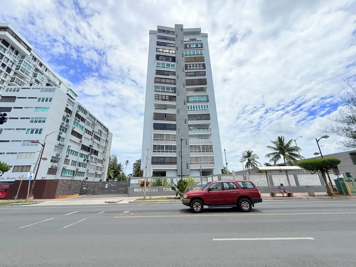 37 Isla Verde Ave. #203, Carolina, PR 00979 - #1