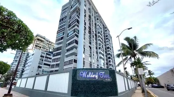 37 Isla Verde Ave. #203, CAROLINA, PR 00979
