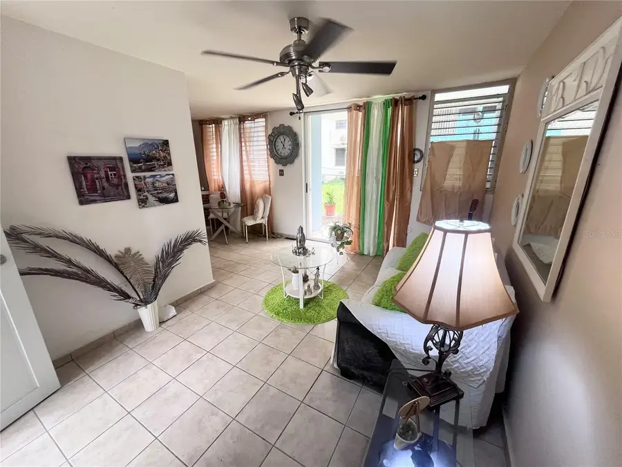 8860 Boulevard Balcones De Carolina #100, Carolina, PR 00987 - #2