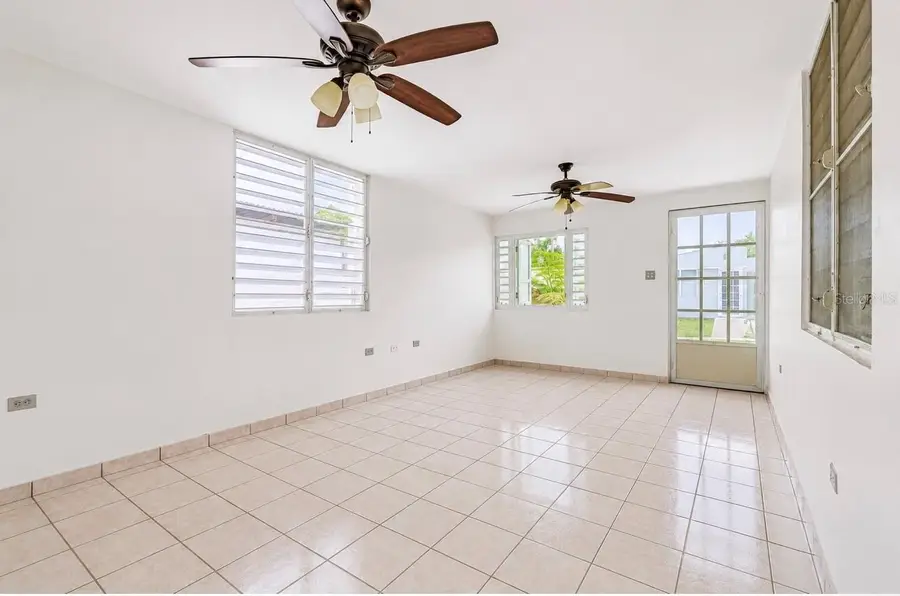 Calle I-13 S Urb. Palmas Del Sol #I-13, Lares, PR 00669 - #3