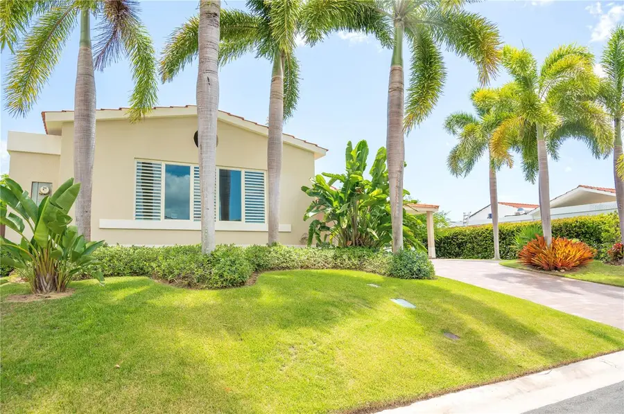 302 Camino De Los Cedros, Dorado, PR 00646 - #2