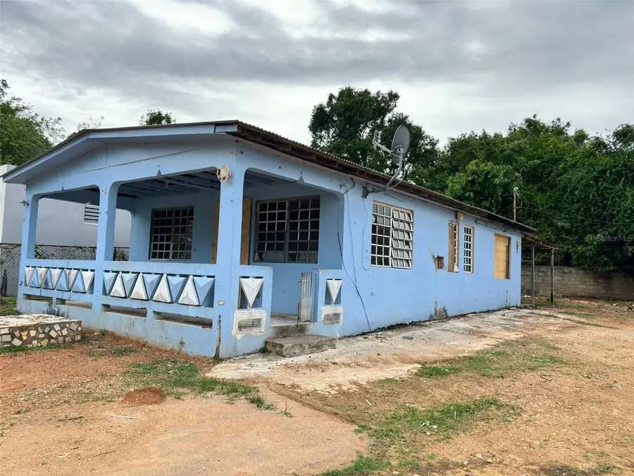 37 Pavo Real, Vega Baja, PR 00693 - #2