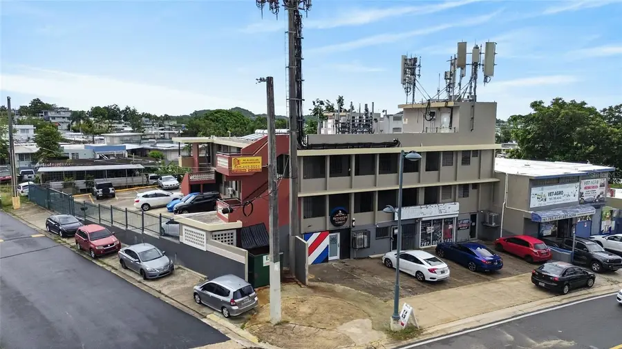 1 Hnas Davila, Betances Esq Ad, Bayamon, PR 00959 - #2