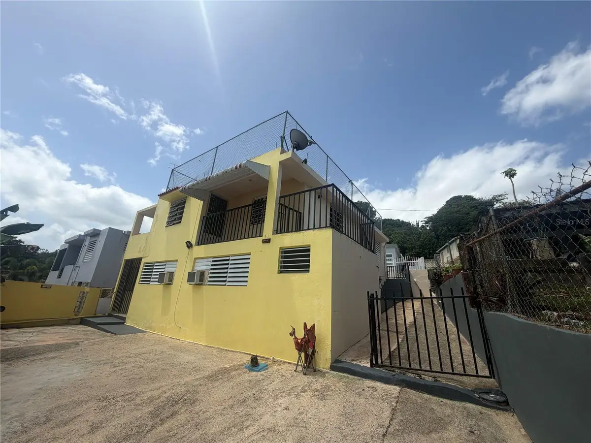 1 Antonio De Gracia, Toa Alta, PR 00953 - #1