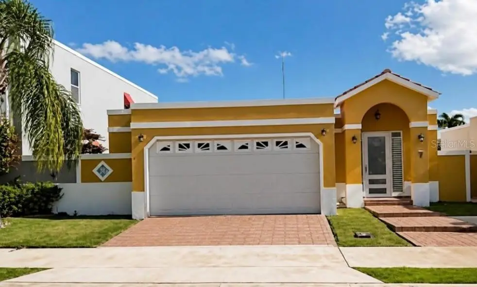 Urb Palacios del Rio II Calle Tallaboa, Toa Alta, PR 00953 - #1