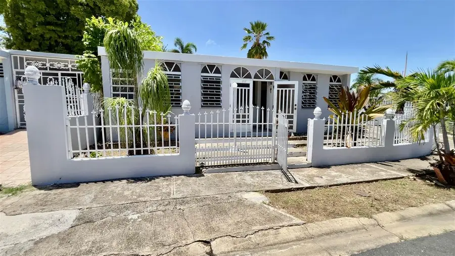 Urb. Villa Clarita G-4, Fajardo, PR 00738 - #3