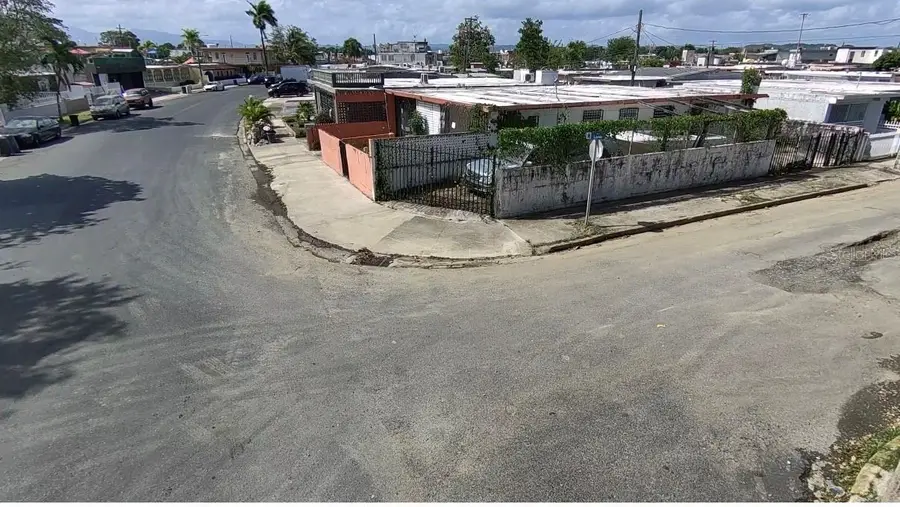 Vistamar Ave, Galicia #Q886, Carolina, PR 00983 - #3