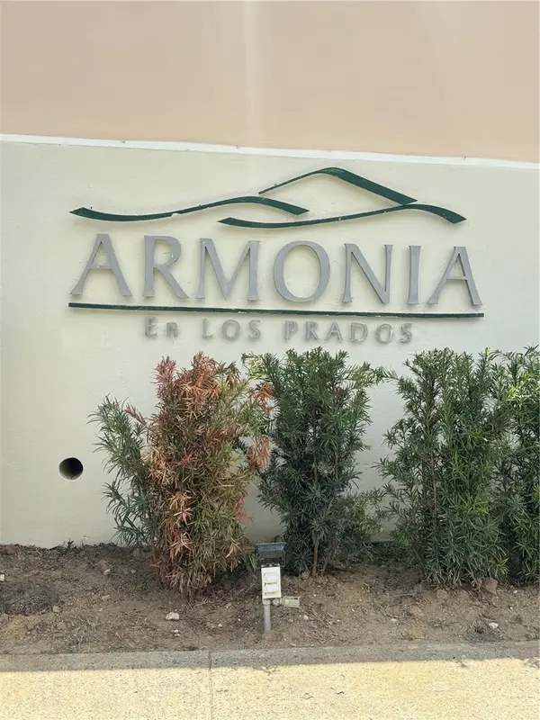 400 Gran Blvd Los Prados #6-201, CAGUAS, PR 00727