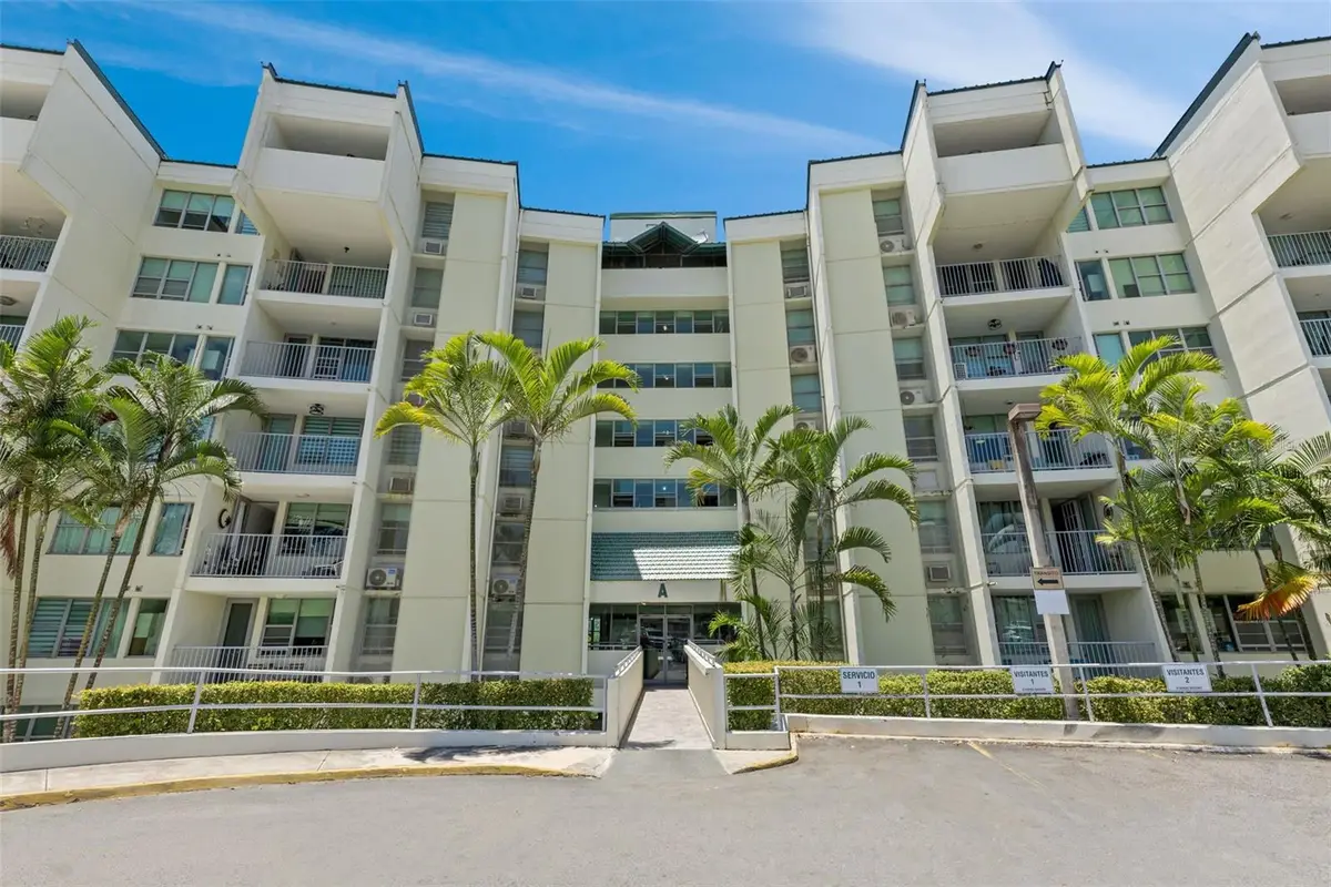 . Cll Regina Medina #308, Guaynabo, PR 00969 - #1