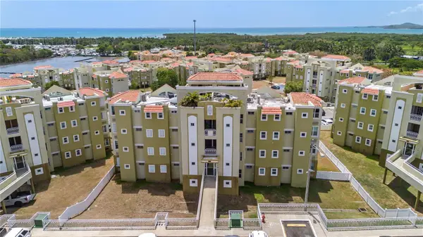 Castillos Del Mar Lauro Piero #KC-PH, CEIBA, PR 00735