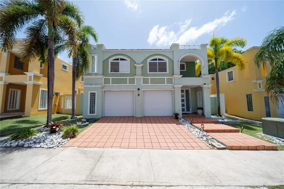 PASEO VIEJO SAN JUAN Los Faroles #81, Bayamon, PR 00956 - #1