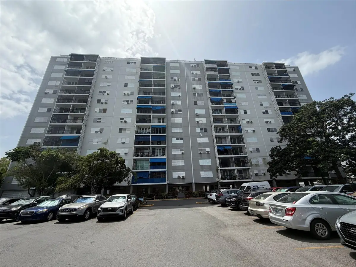 Apt 207 Borinquen Towers #207, San Juan, PR 00920 - #1