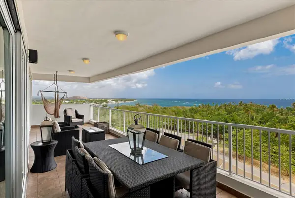 145 Olivine Street #PH-571, VEGA ALTA, PR 00692