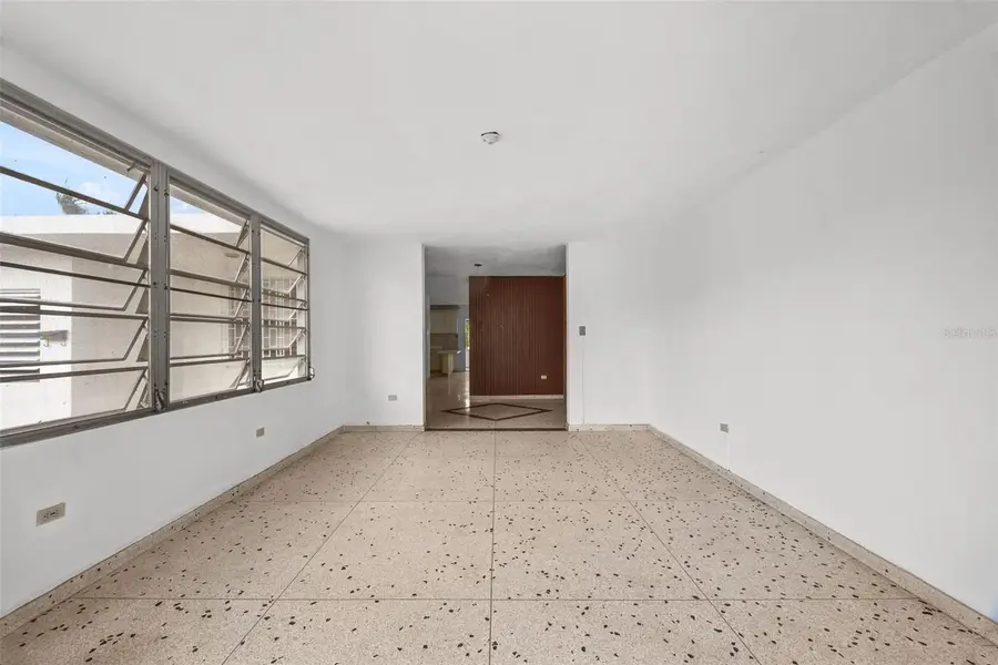 5 Toledo St, Caguas, PR 00725 - #3