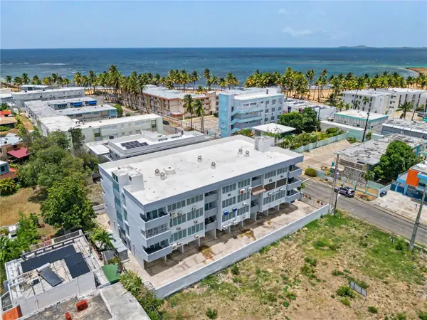 302 Ocean Drive #302, LUQUILLO, PR 00773