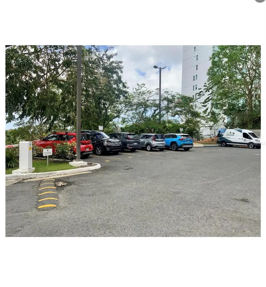 3001 Alejandrino #1001, Guaynabo, PR 00969 - #3