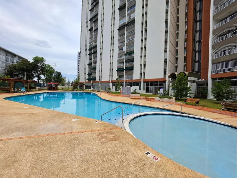 650 Sergio Cuevas Bustamante #1111, San Juan, PR 00918 - #2