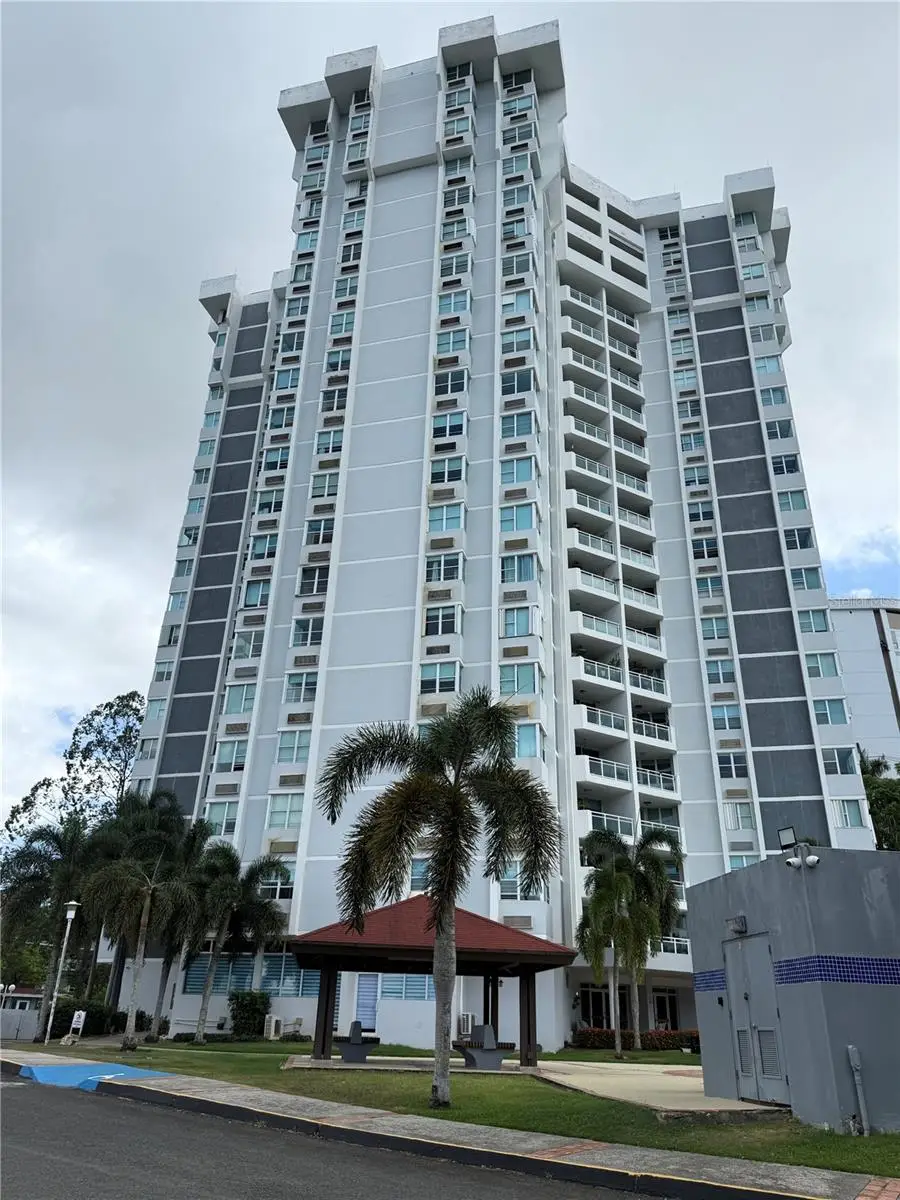 155 Carrazo #8D, Guaynabo, PR 00971 - #1