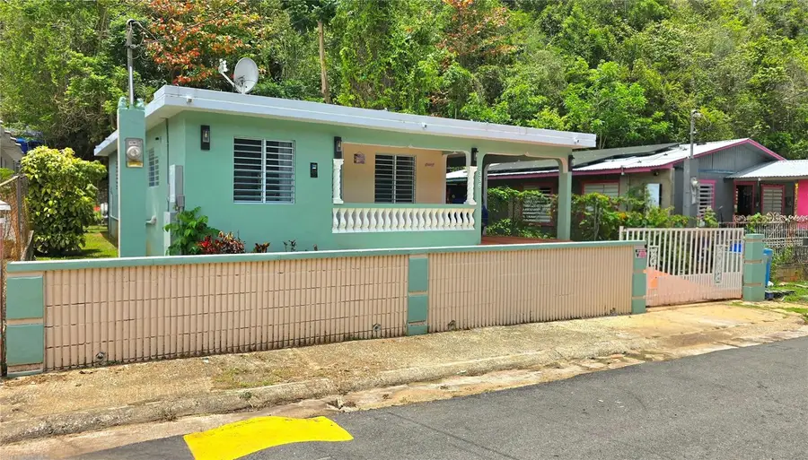 CALLE SAN JUAN Bo. Cortes #396, Manati, PR 00674 - #3