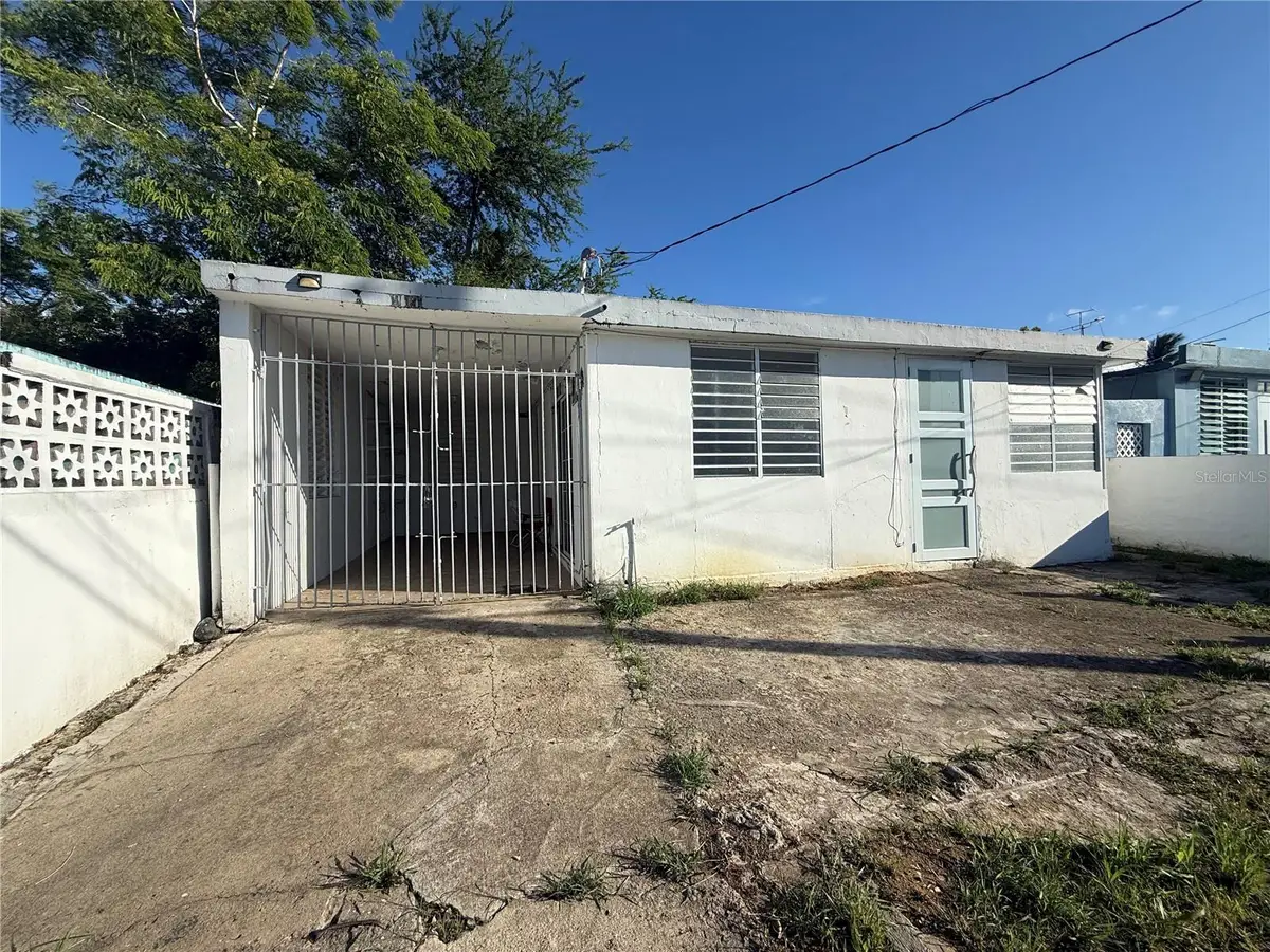 LL-18 Jardines De Palmarejo, Canovanas, PR 00729 - #1