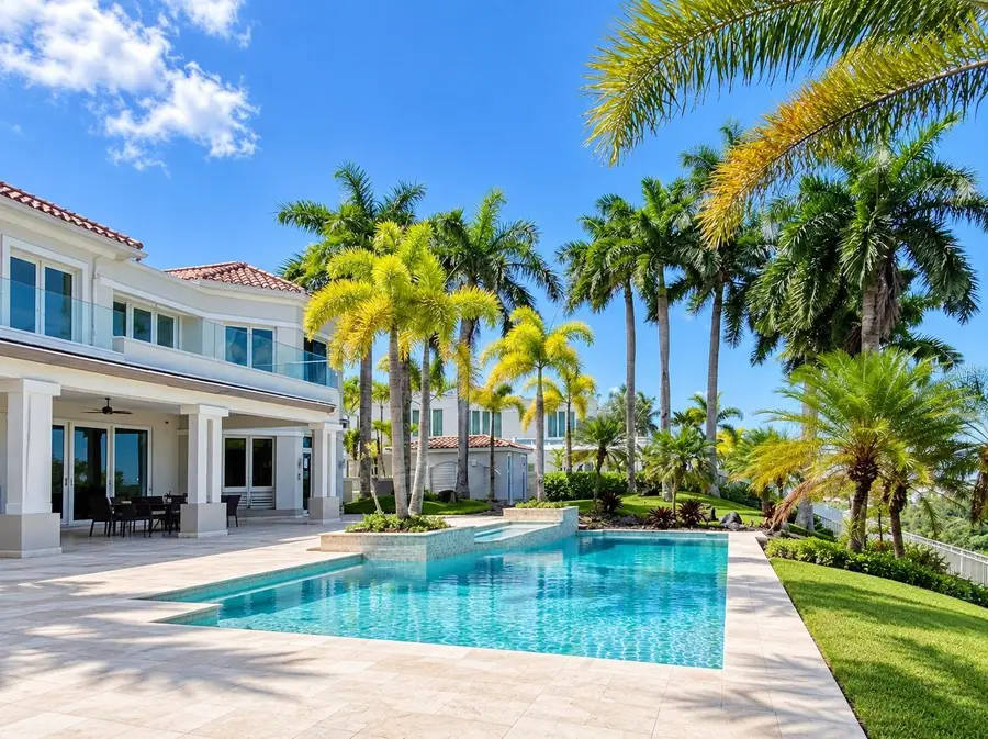 Urb. Montehiedra Calle Gorrin, San Juan, PR 00926 - #2
