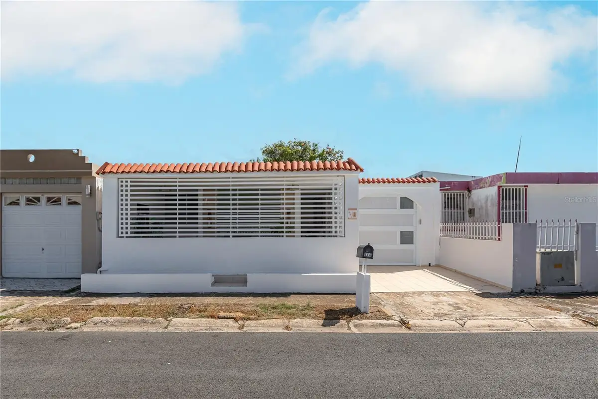 747 Levittville #SE6, Toa Baja, PR 00949 - #1