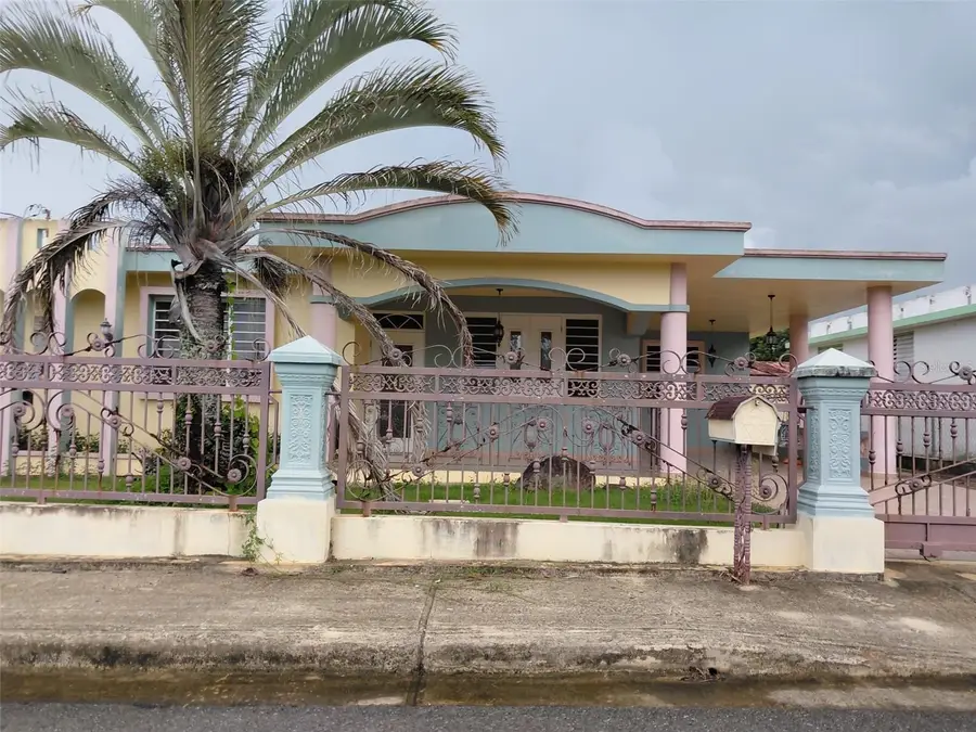 Carr 110 KM HM 3.3 Arenales, Aguadilla, PR 00603 - #2