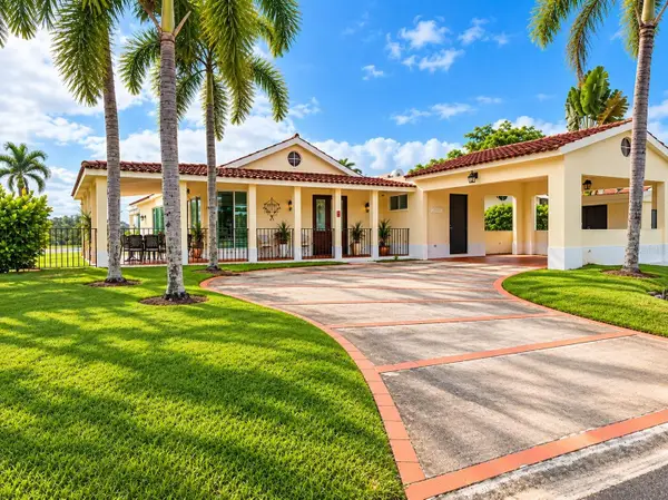 351 Camino Los Lirios, GURABO, PR 00778
