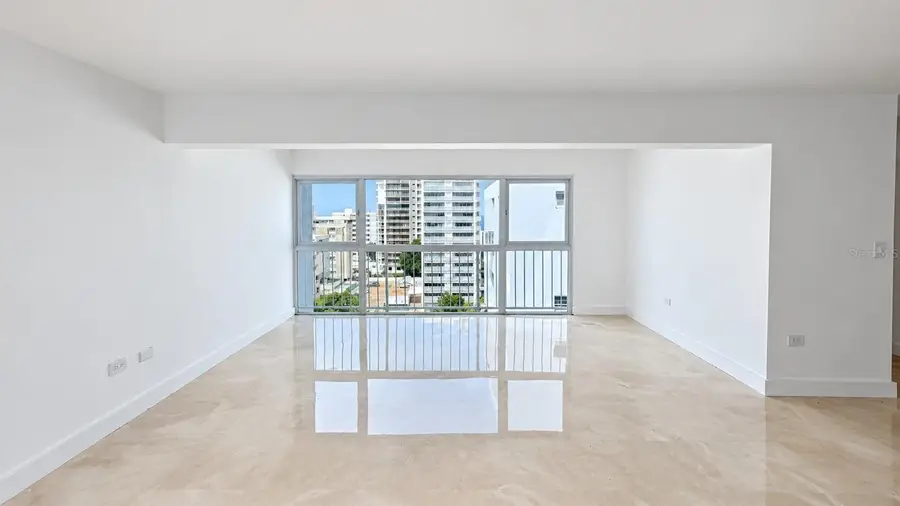 1360 Ashford Avenue #903, San Juan, PR 00907 - #2
