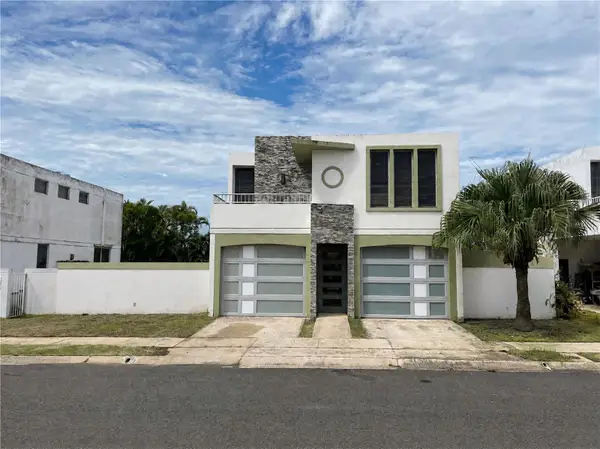 24 Jade, DORADO, PR 00646