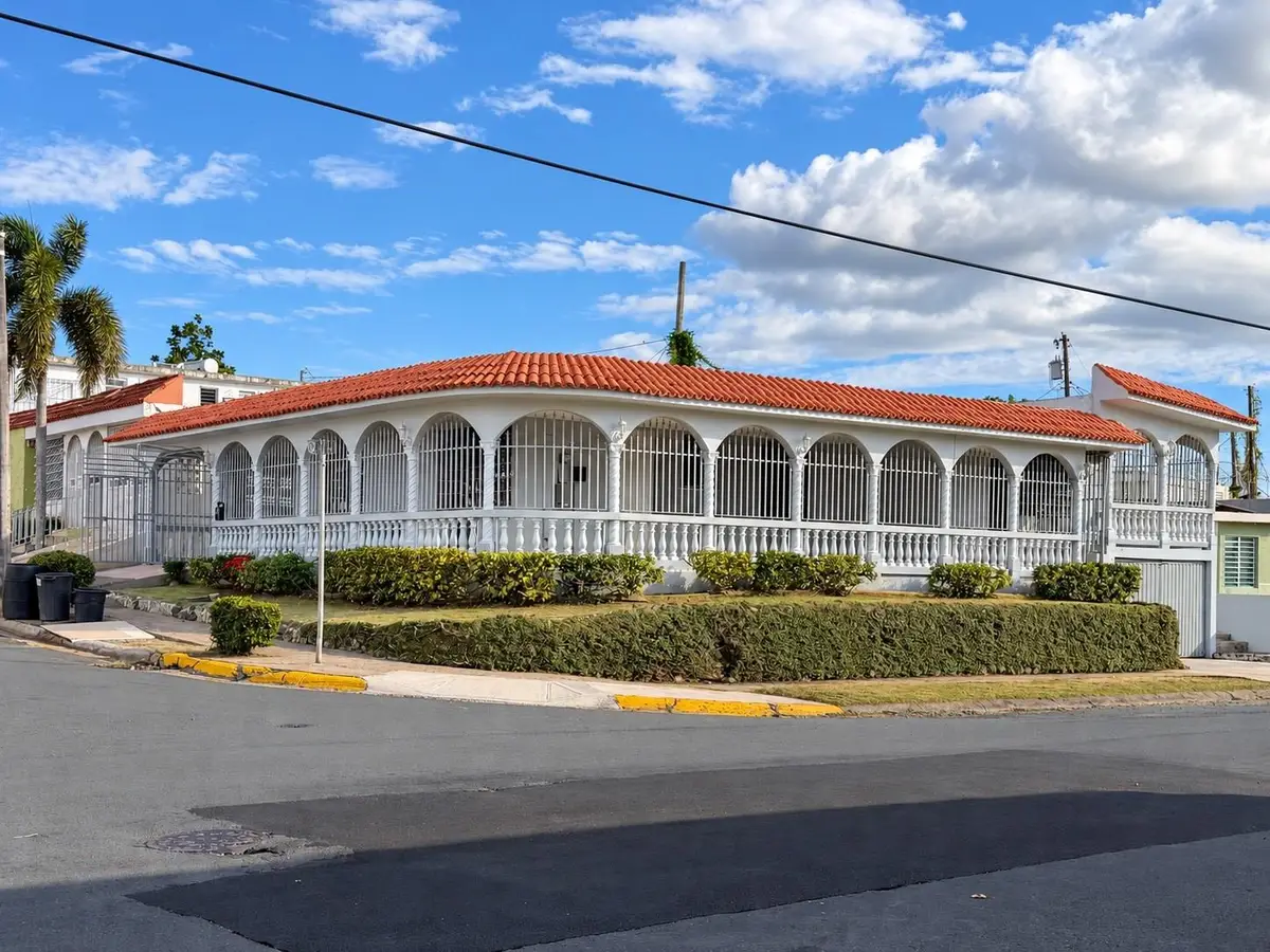 I-14 Fresno, Bayamon, PR 00956 - #1