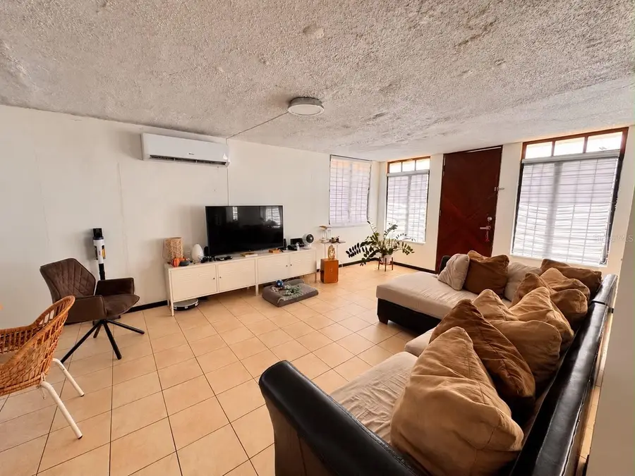 4 Calle, Bayamon, PR 00959 - #2