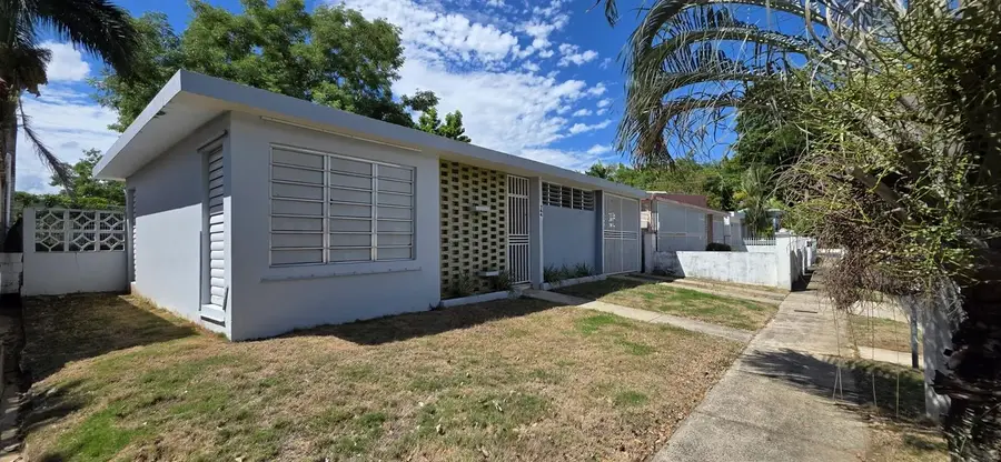 Urb. Highland Park Calle Acacia #744, San Juan, PR 00924 - #2